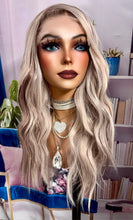 Load image into Gallery viewer, "Royalty"đź’•Private label-Luxurious line