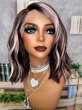Load image into Gallery viewer, &quot;Elena&quot;💕 Basic line
