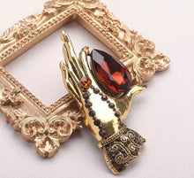 Load image into Gallery viewer, &quot;Crystal Brooch&quot;👑
