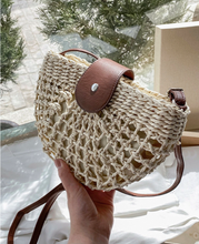 Load image into Gallery viewer, &quot;Cute Straw bag&quot;🌻
