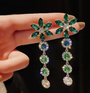 "Crystal drop earrings"❤️