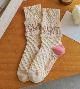 "Detailed feminine socks"💕🧦 4 pk