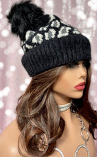 Load image into Gallery viewer, Beanie hat with pom pom Black and white Leopard print
